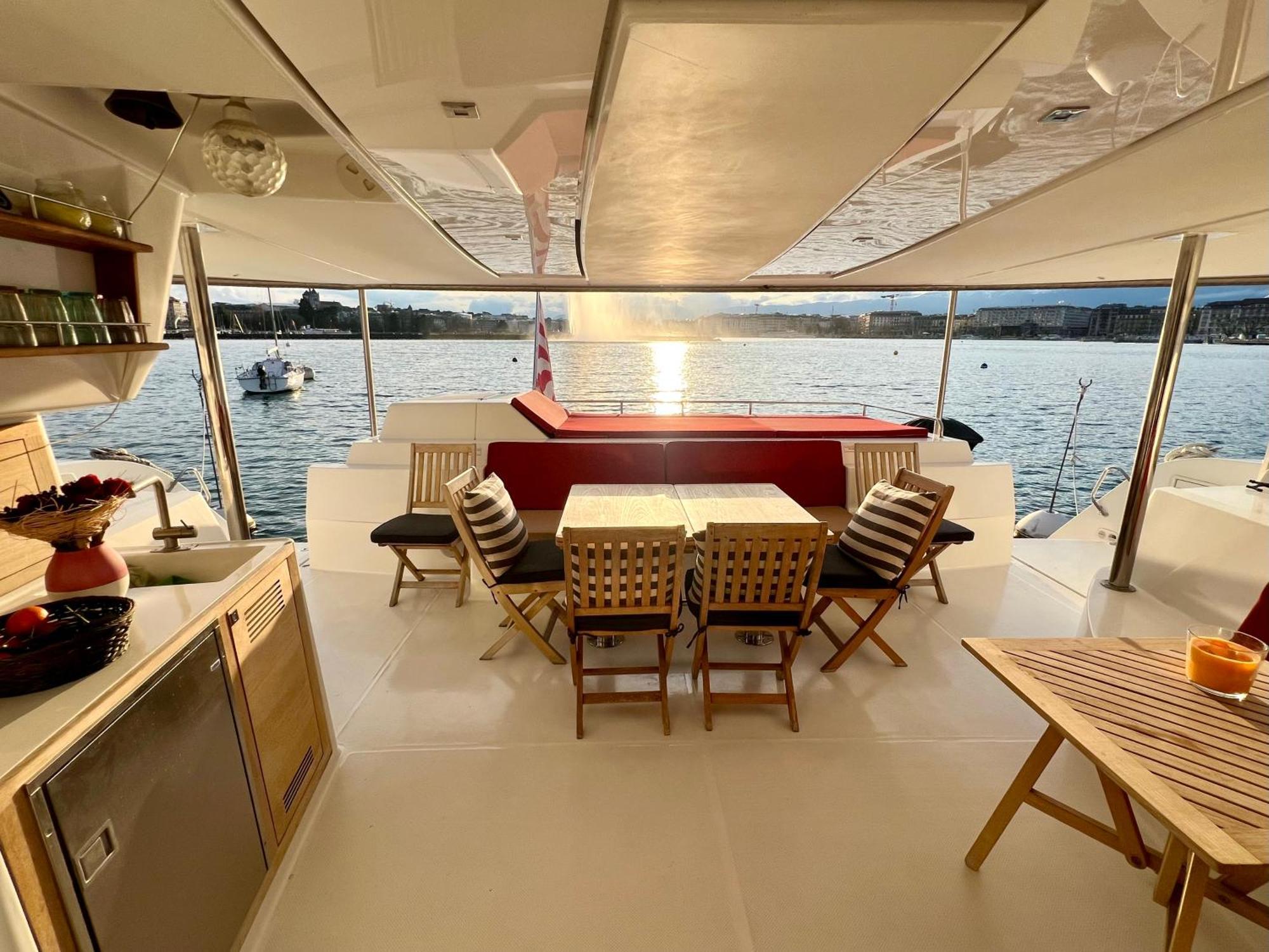 Floatinn Boat-Bnb Genève Eksteriør billede