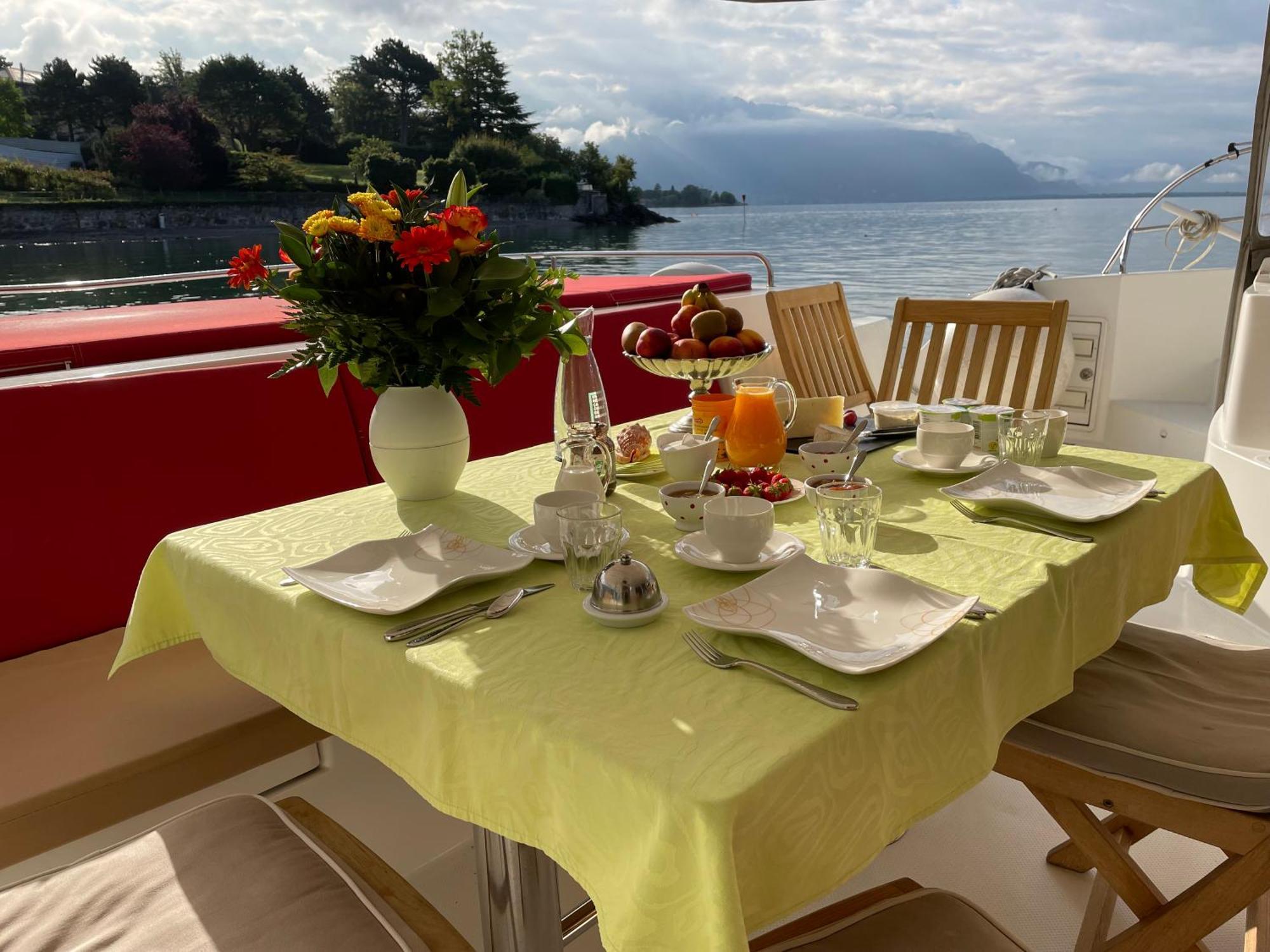 Floatinn Boat-Bnb Genève Eksteriør billede