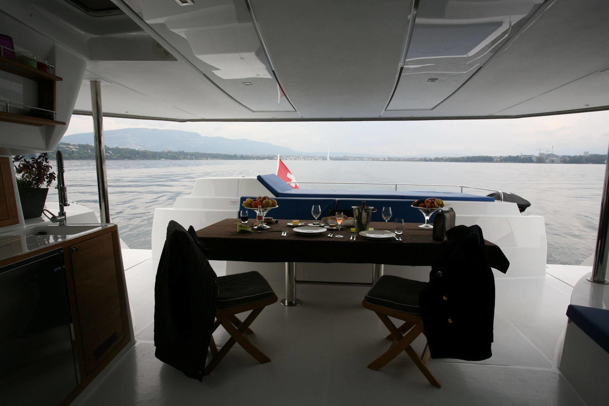 Floatinn Boat-Bnb Genève Eksteriør billede